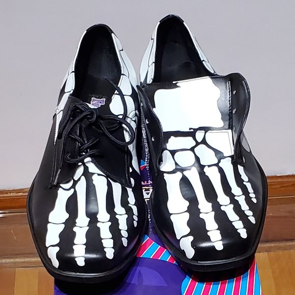 Black and white X-ray skeleton shoes - Picture 3 of 5